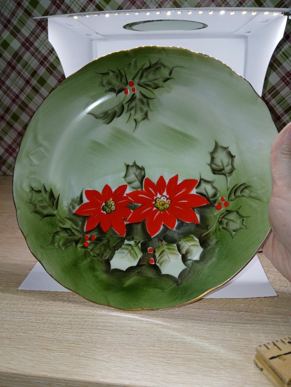 VINTAGE 1950s-1960s LEFTON CHINA LIMITED EDITION 4396 POINSETTIA LUNCHEON PLATE